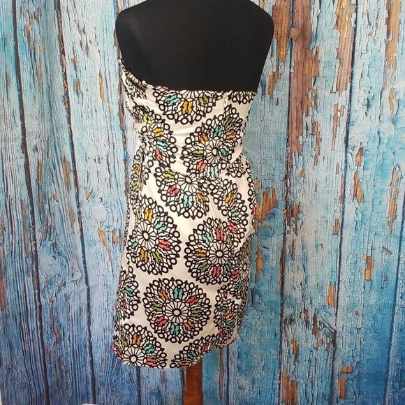 JUDITH March Ruffle Medallion Strapless Dress sz small - Picture 8 of 11